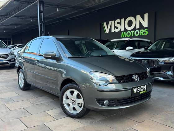 VOLKSWAGEN POLO SEDAN 1.6 MI 8V FLEX 4P MANUAL VOLKSWAGEN POLO SEDAN 1.6 MI 8V FLEX 4P MANUAL